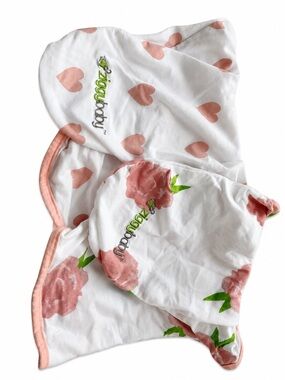 Pink Heart & Floral Baby Swaddles